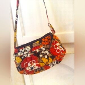 VERA BRADLEY AUTHENTIC QUILTED FABRIC PAISLEY FLORAL SHOULDER BAG PURSE SHOULDER
